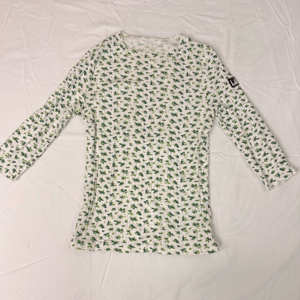 Floral 3/4 Sleeve Top Size Medium
